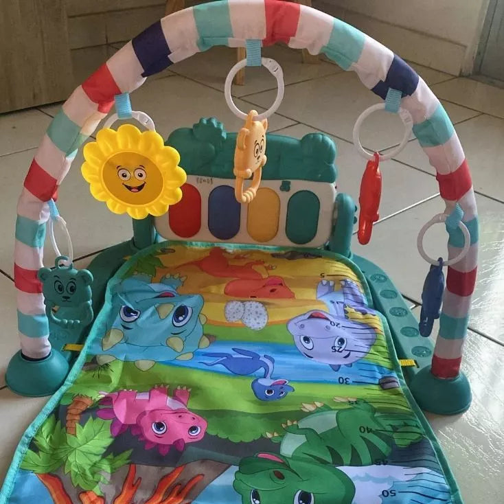 Tapete de Atividades Musical com Piano Interativo