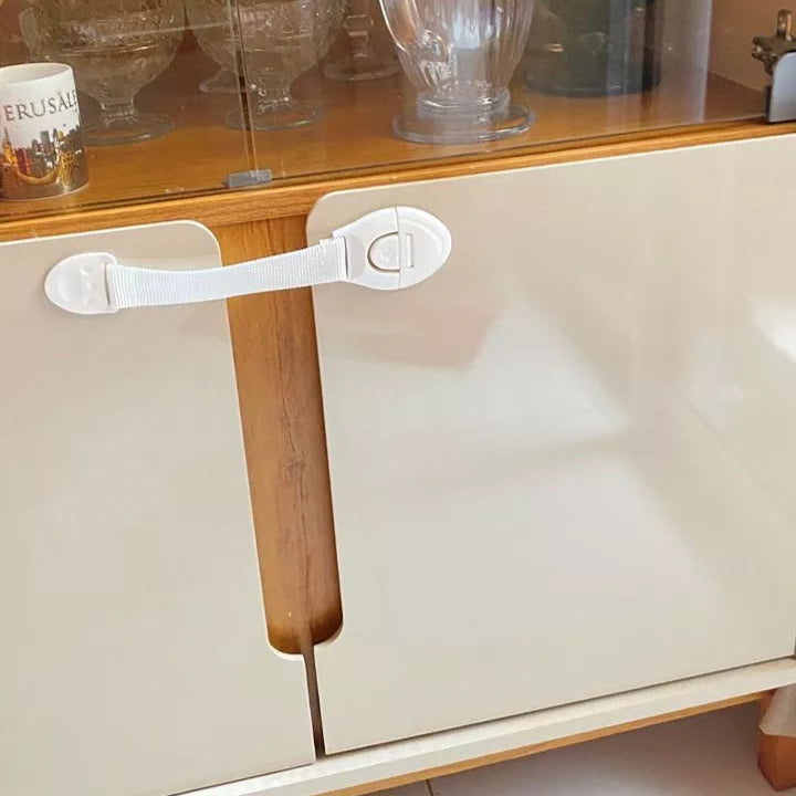 Kit 10/20 Travas de Segurança para Gavetas e Armários – Proteção para Bebê