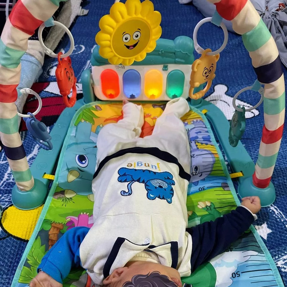 Tapete de Atividades Musical com Piano Interativo