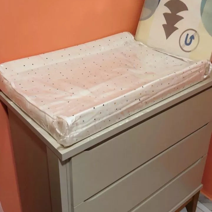 Trocador Americano Anatômico de Cômoda para Bebê – 100% Algodão Plastificado