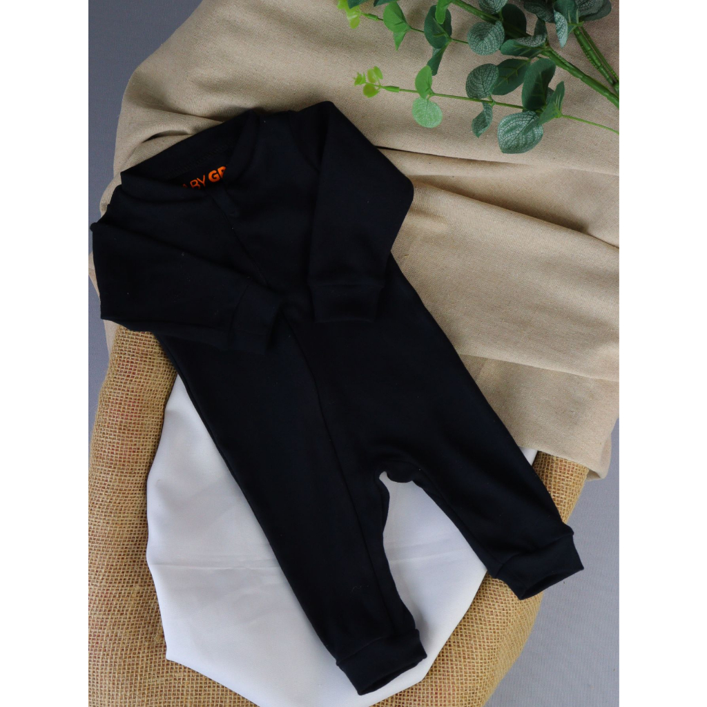 Macacão de Bebe Minimalista com Ziper Baby Greg - (0 a 9 meses) Lançamento